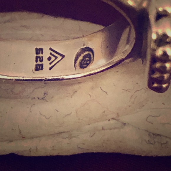 Silpada Sterling Silver Ring - Picture 4 of 6